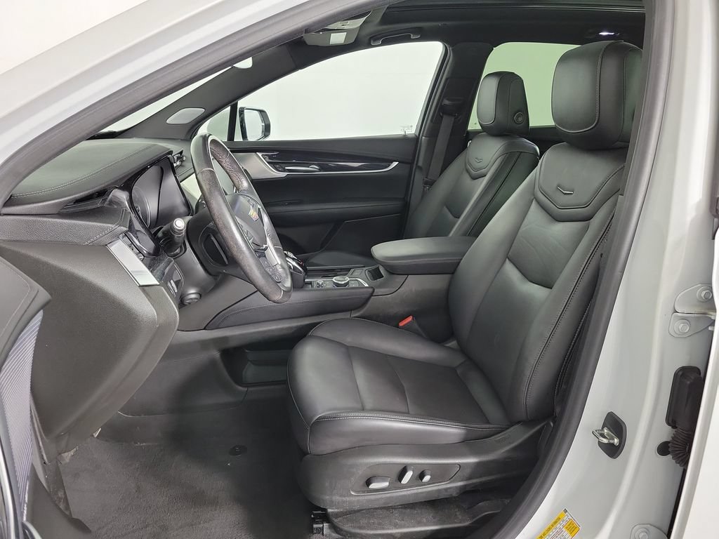 Used 2023 Cadillac XT5 Premium Luxury AWD/4WD image 18
