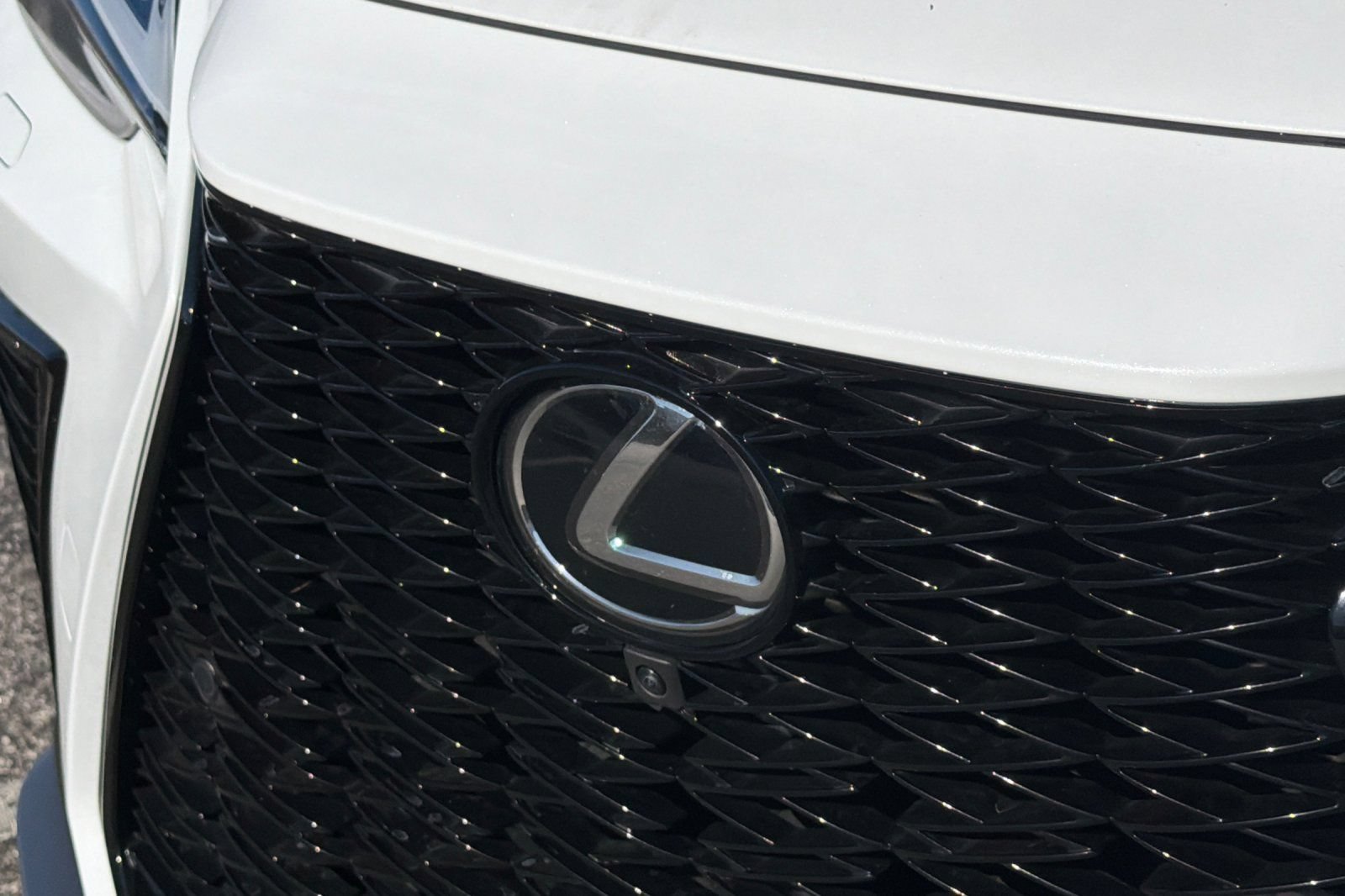 Used 2025 Lexus NX 450h+ F Sport w/ Accessory Package (2T) AWD/4WD image 40
