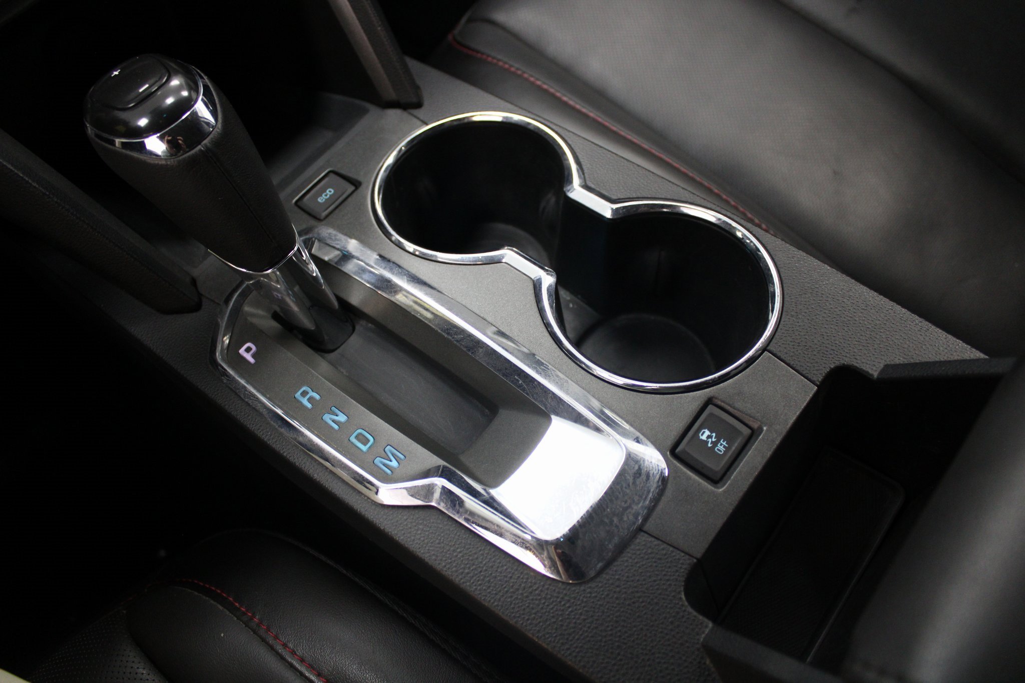 Used 2016 Chevrolet Equinox LTZ w/ Enhanced Convenience Package image 34