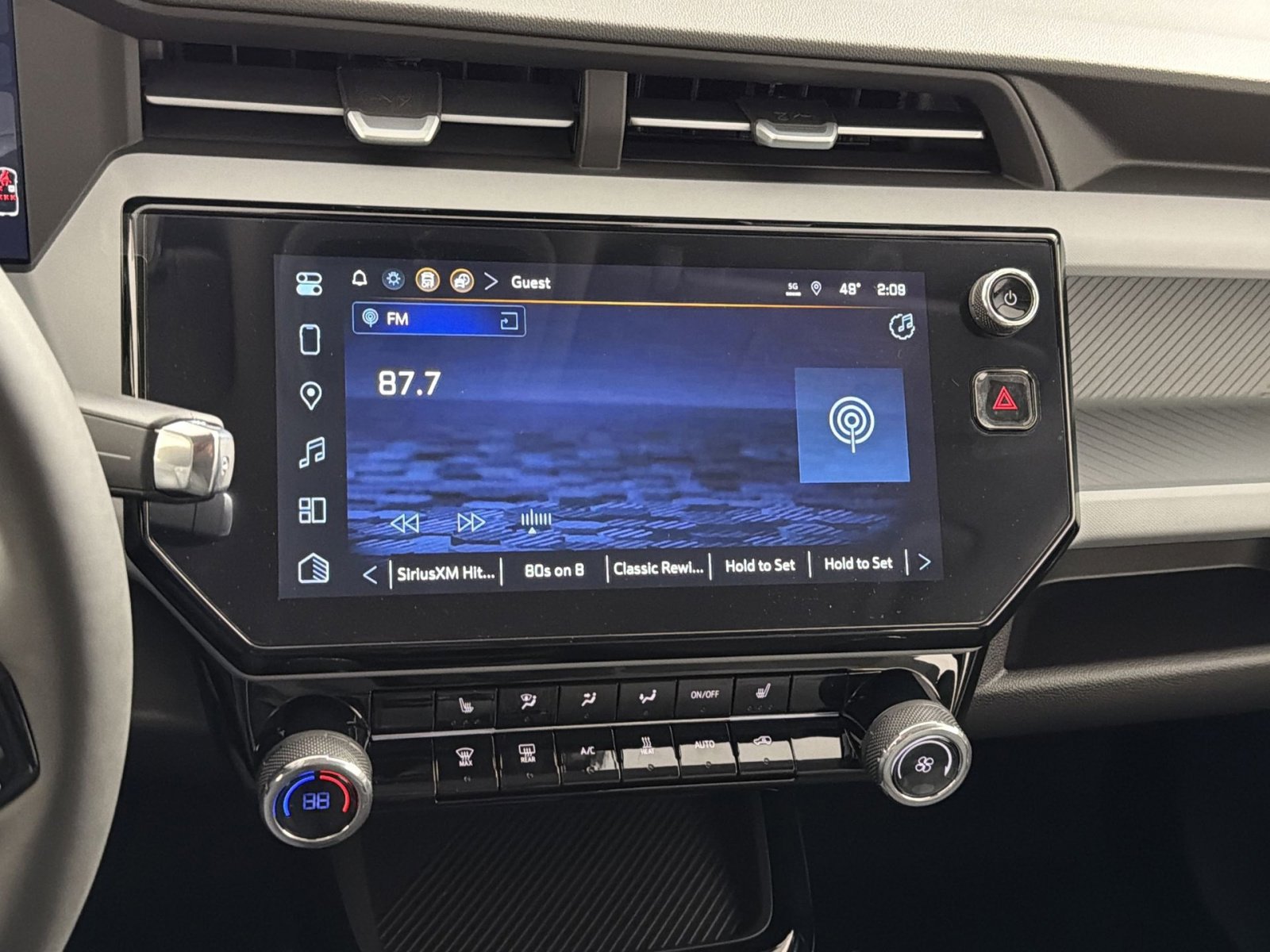 New 2027 Chevrolet Bolt LT w/ Comfort Package image 18