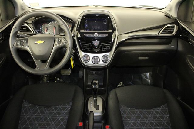 Used 2020 Chevrolet Spark LT image 27