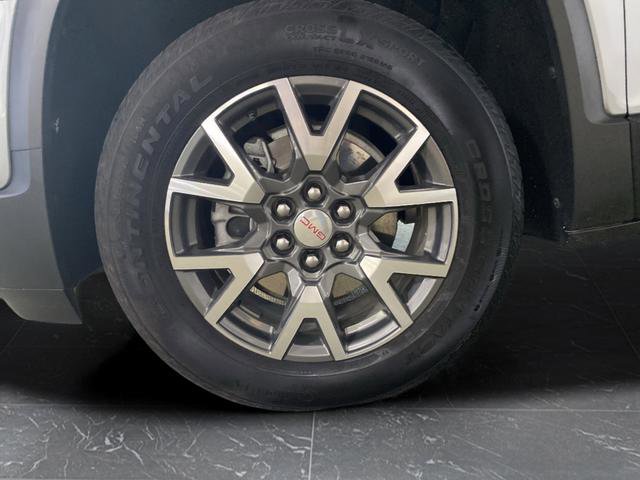 Used 2023 GMC Acadia SLE image 23