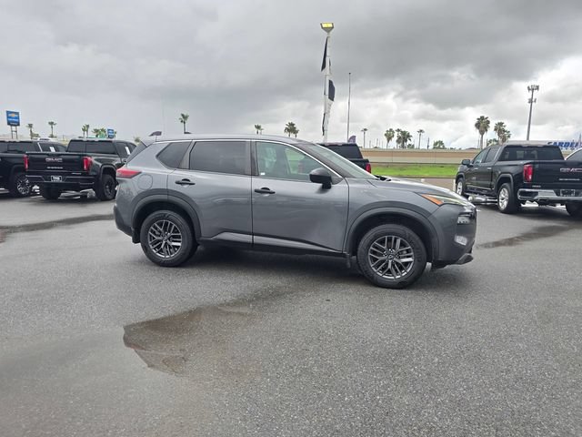 Used 2022 Nissan Rogue S FWD image 4