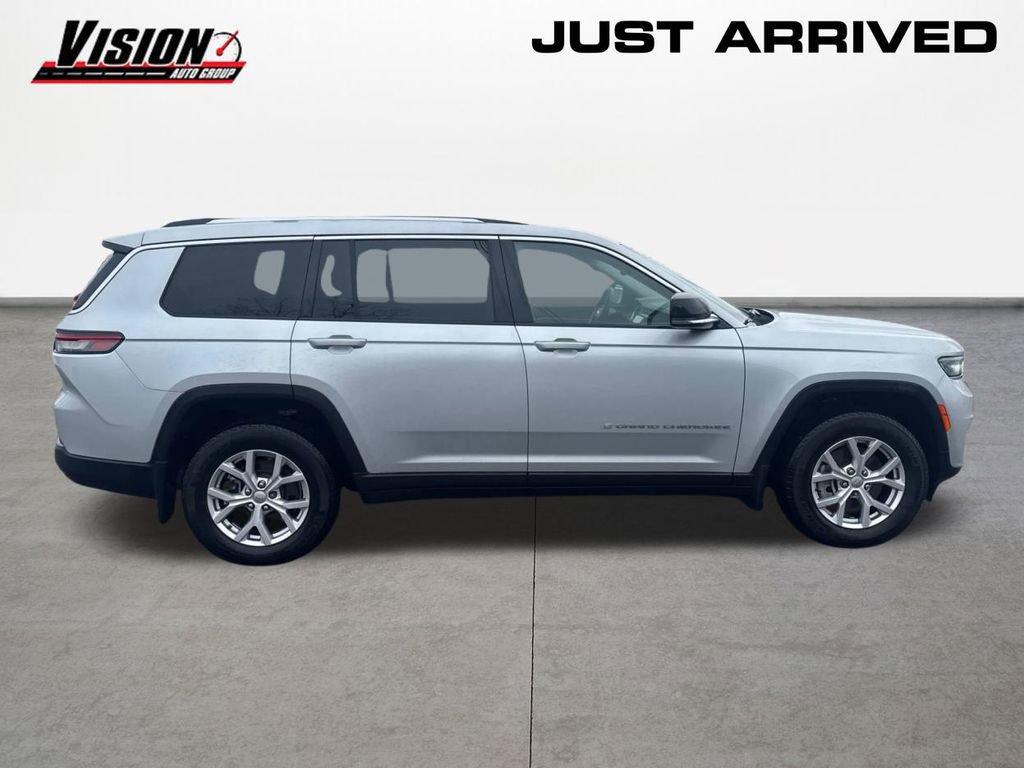 Used 2022 Jeep Renegade Latitude w/ Convenience Group image 4