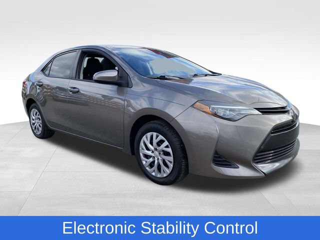 Used 2019 Toyota Corolla LE image 6