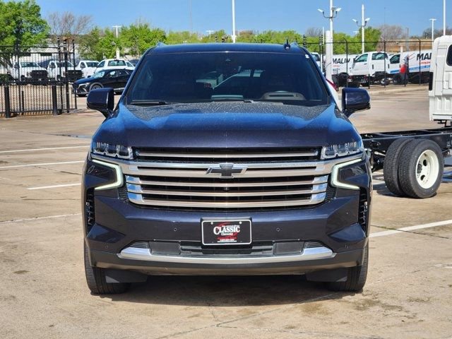 Used 2023 Chevrolet Suburban High Country image 11
