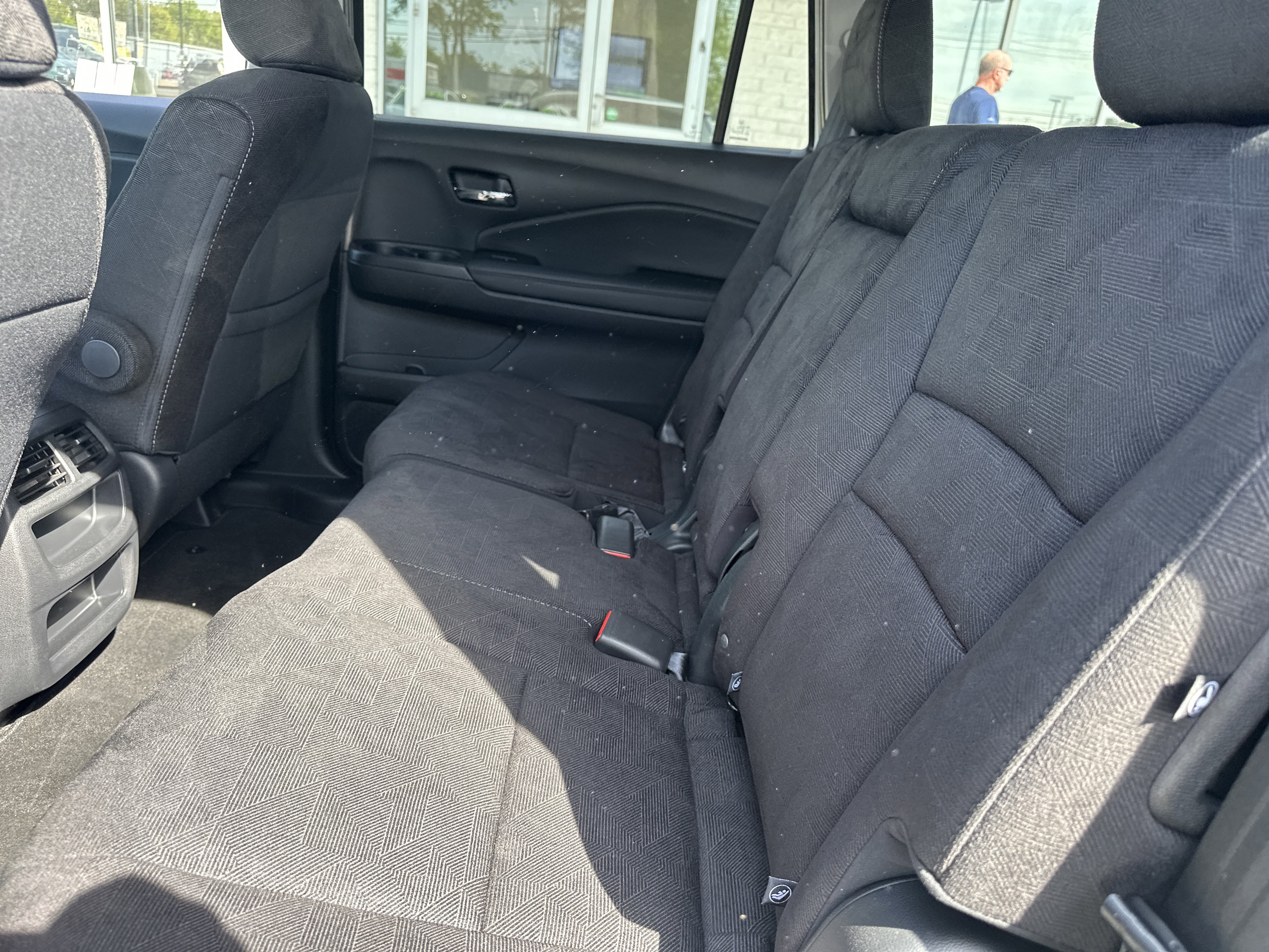 Used 2020 Honda Pilot LX image 11