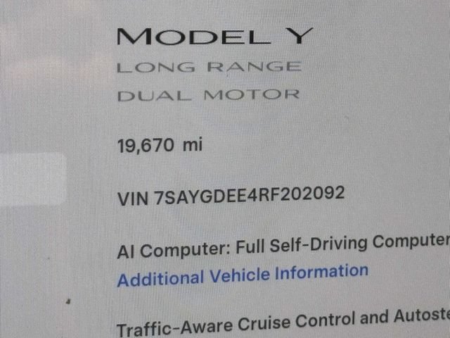 Used 2024 Tesla Model Y Long Range AWD/4WD image 29
