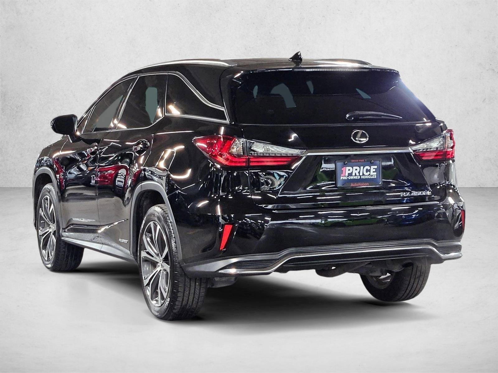 Used 2019 Lexus RX 450hL Premium w/ Premium Package AWD/4WD image 8