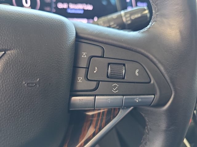 Certified 2023 Cadillac Escalade Premium Luxury AWD/4WD image 19