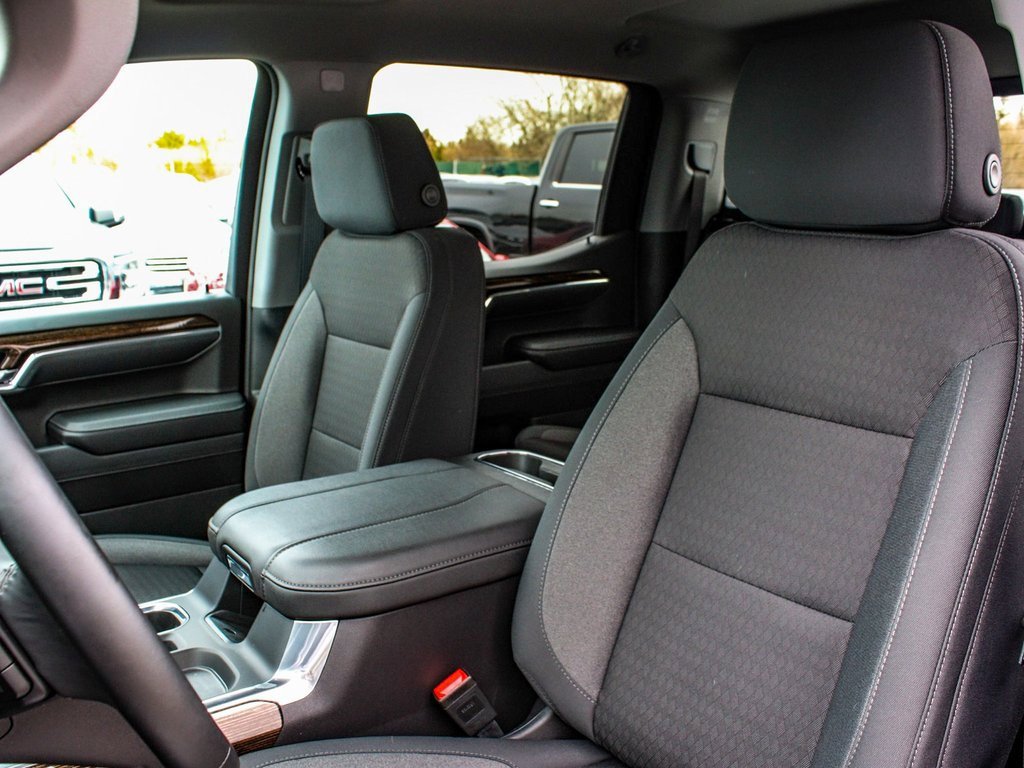 Used 2025 GMC Sierra 1500 Elevation w/ Preferred Package image 32