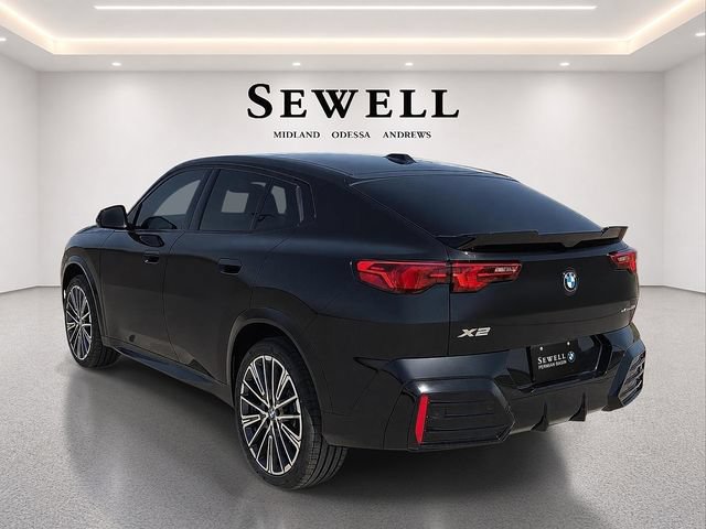 New 2026 BMW X2 xDrive28i w/ M Sport Package AWD/4WD image 3