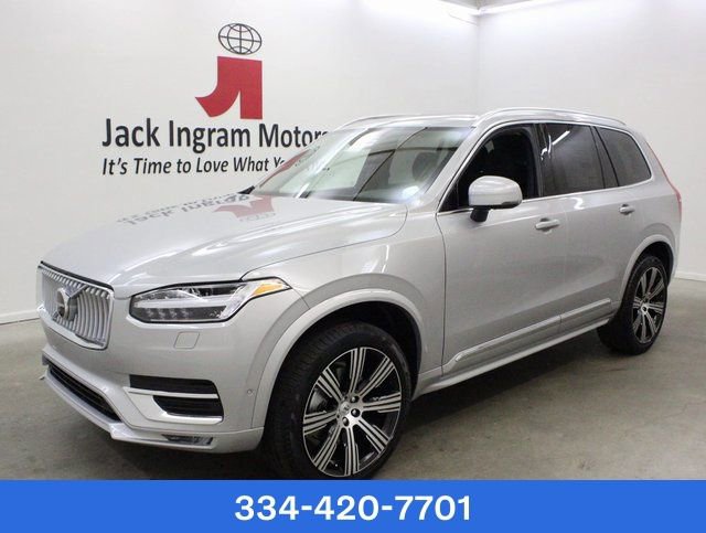 Used 2024 Volvo XC90 B6 Plus w/ Protection Package AWD/4WD image 6