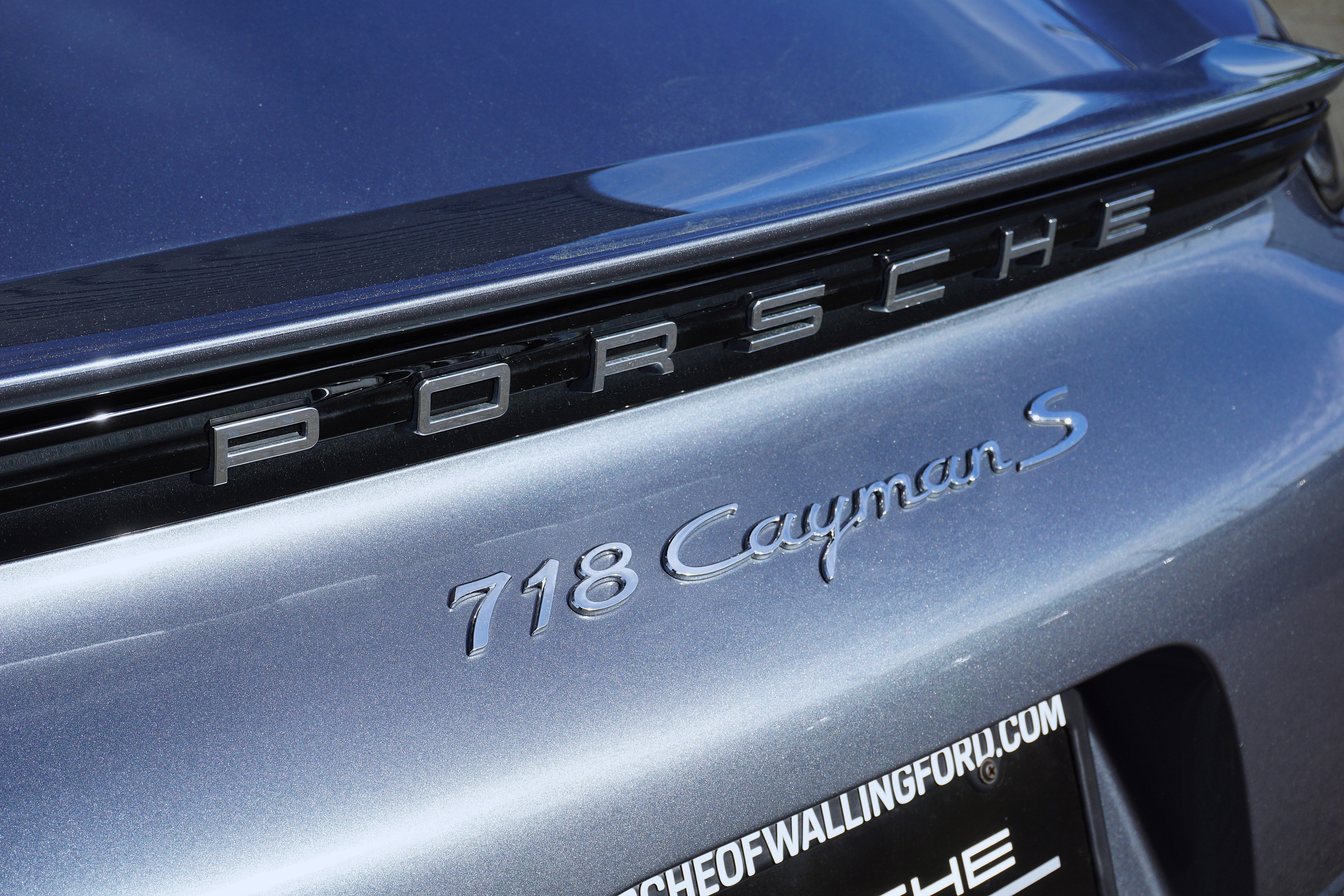 Certified 2025 Porsche 718 Cayman GT4 RS RWD image 16