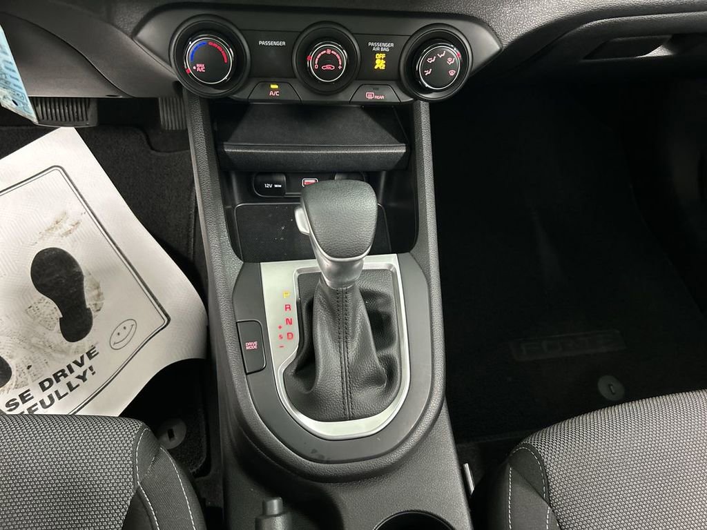 Certified 2023 Kia Forte LXS w/ LXS Technology Package image 17