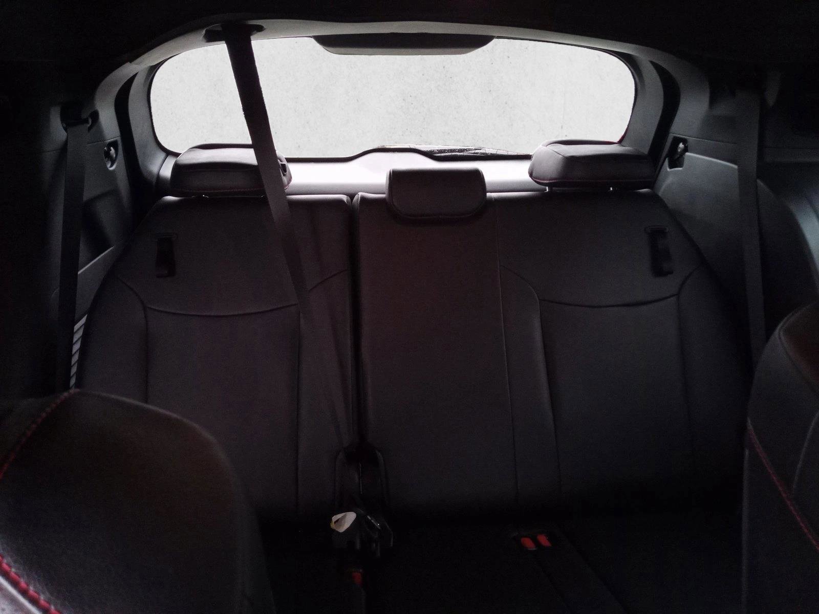 Used 2025 Toyota Sienna XSE w/ XSE Premium Package FWD image 17