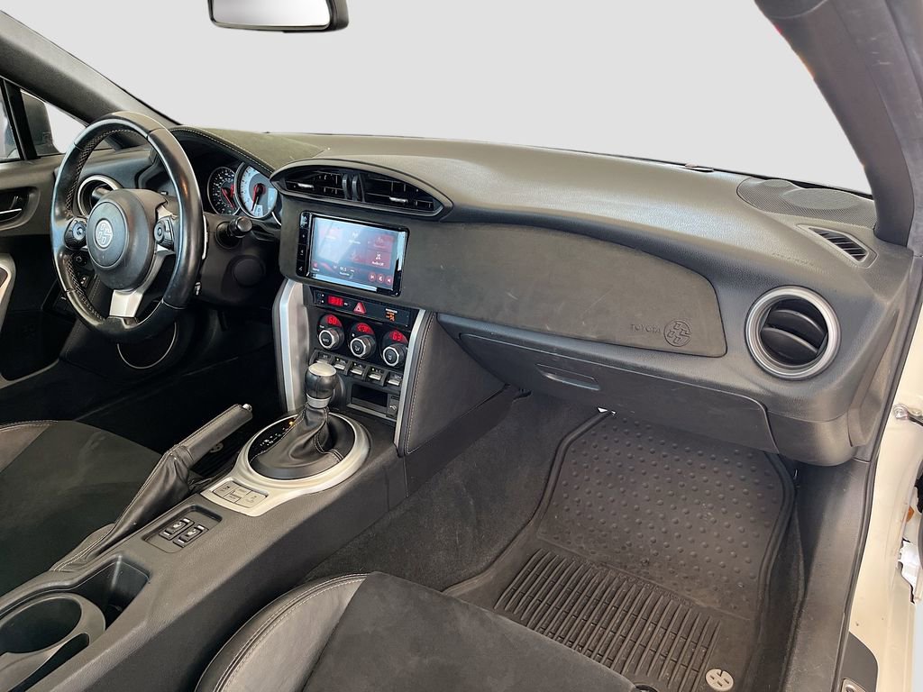 Used 2020 Toyota 86 RWD image 28