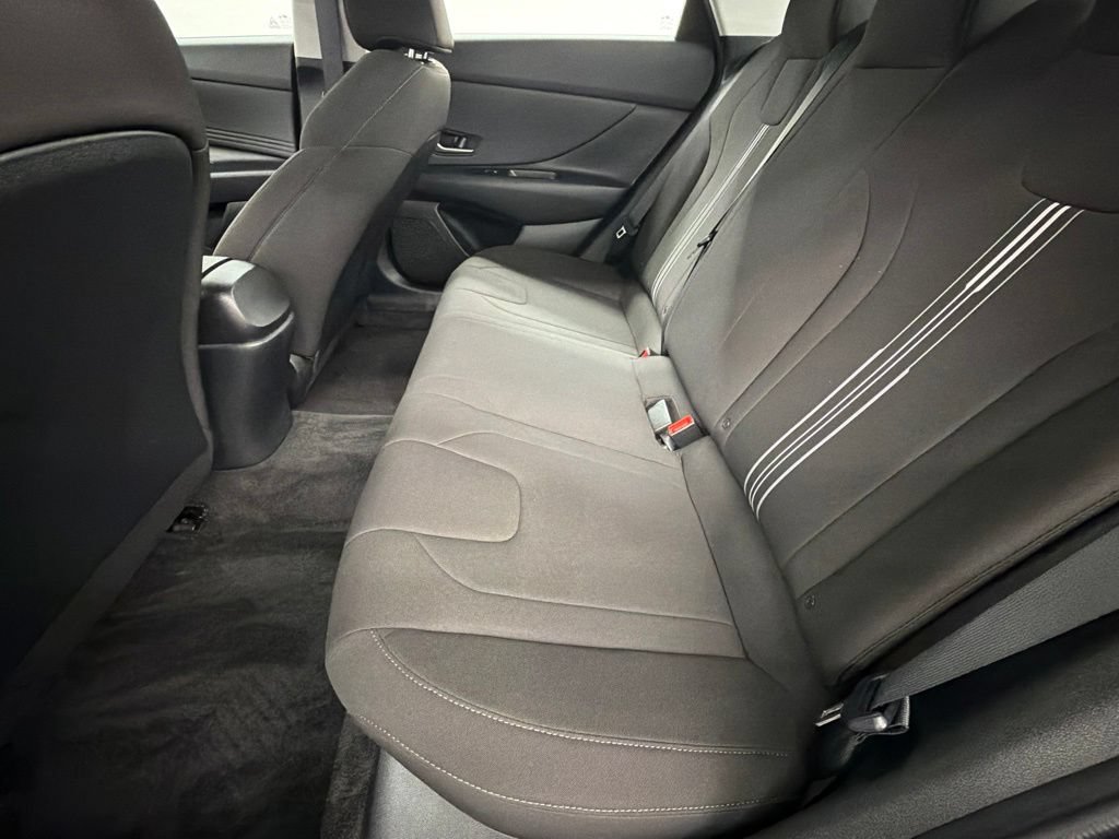 Used 2023 Hyundai Elantra SEL w/ Convenience Package FWD image 38
