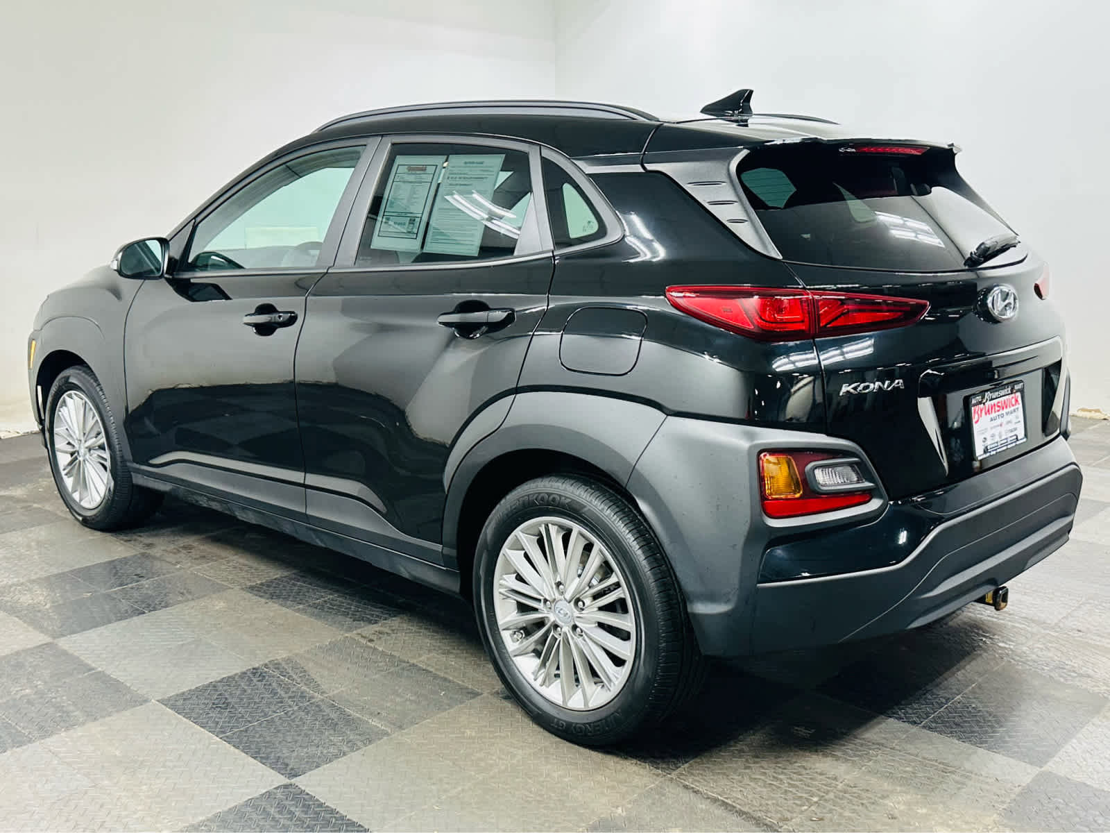 Used 2021 Hyundai Kona SEL Plus AWD/4WD image 4