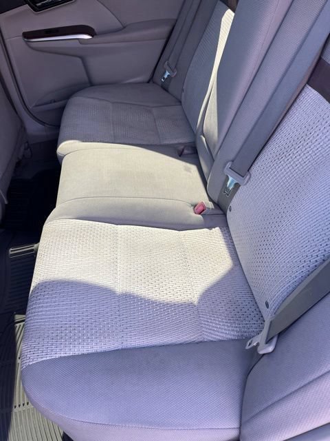 Used 2012 Toyota Camry XLE FWD image 11