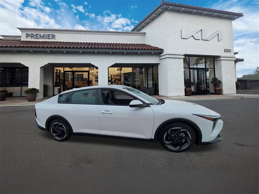 New 2025 Kia K4 EX image 8