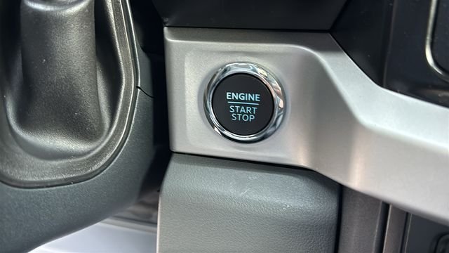New 2027 Ford F250 XLT w/ XLT Premium Package AWD/4WD image 12