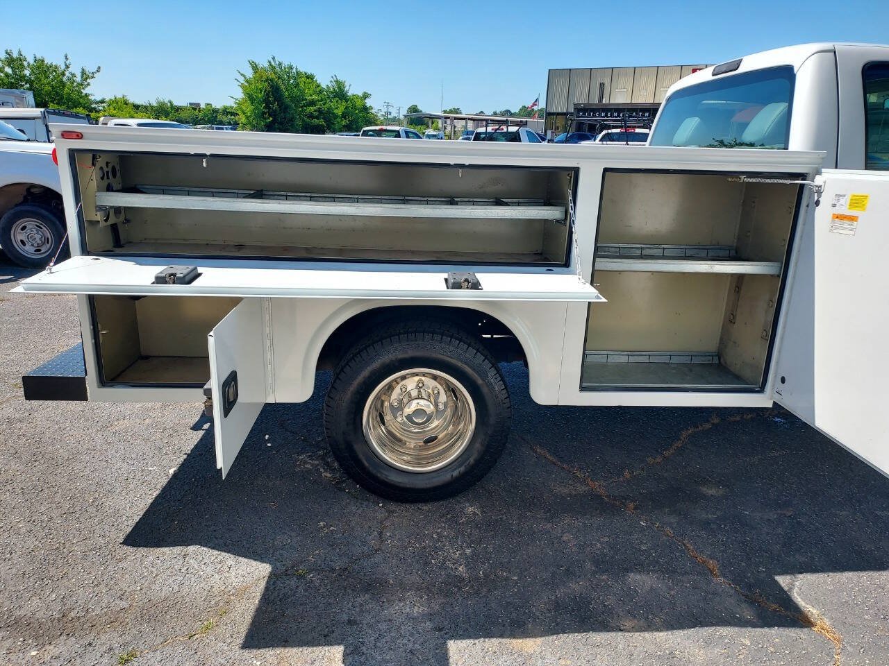 Used 2015 Ford F350 XL RWD image 7