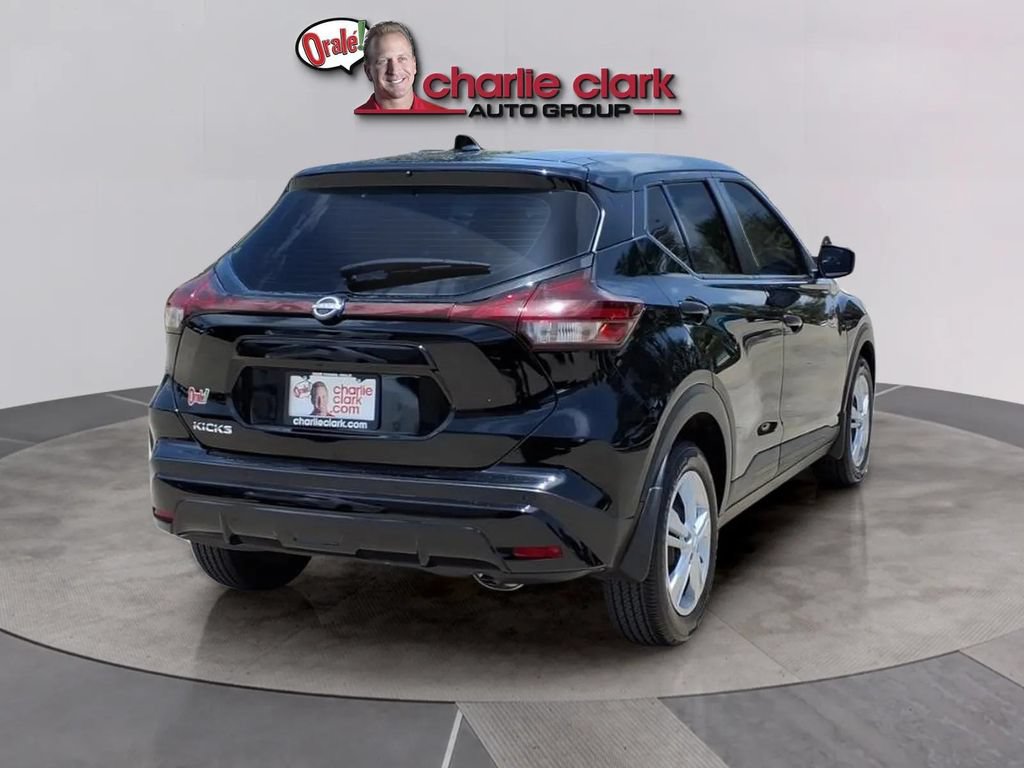 Used 2024 Nissan Kicks S FWD image 5