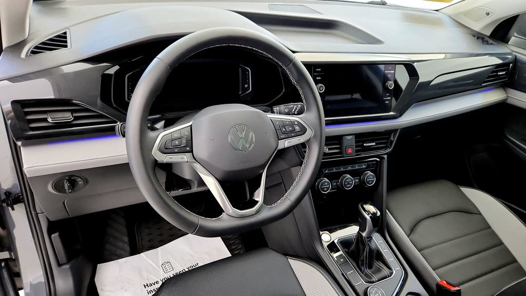Used 2022 Volkswagen Taos SEL w/ Panoramic Sunroof Package AWD/4WD image 25