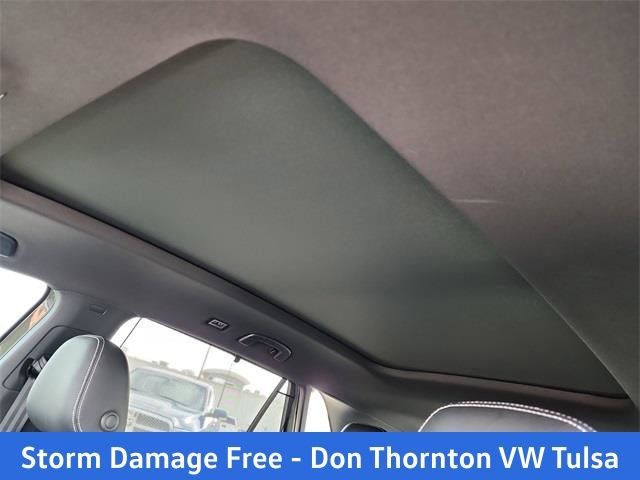 New 2026 Volkswagen Atlas Cross Sport SE image 27