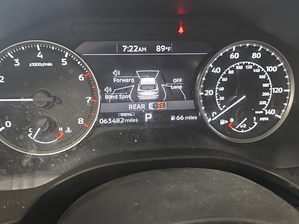 Used 2022 Mitsubishi Outlander ES AWD/4WD image 2