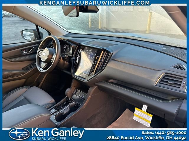 Used 2025 Subaru Ascent Onyx Edition image 17