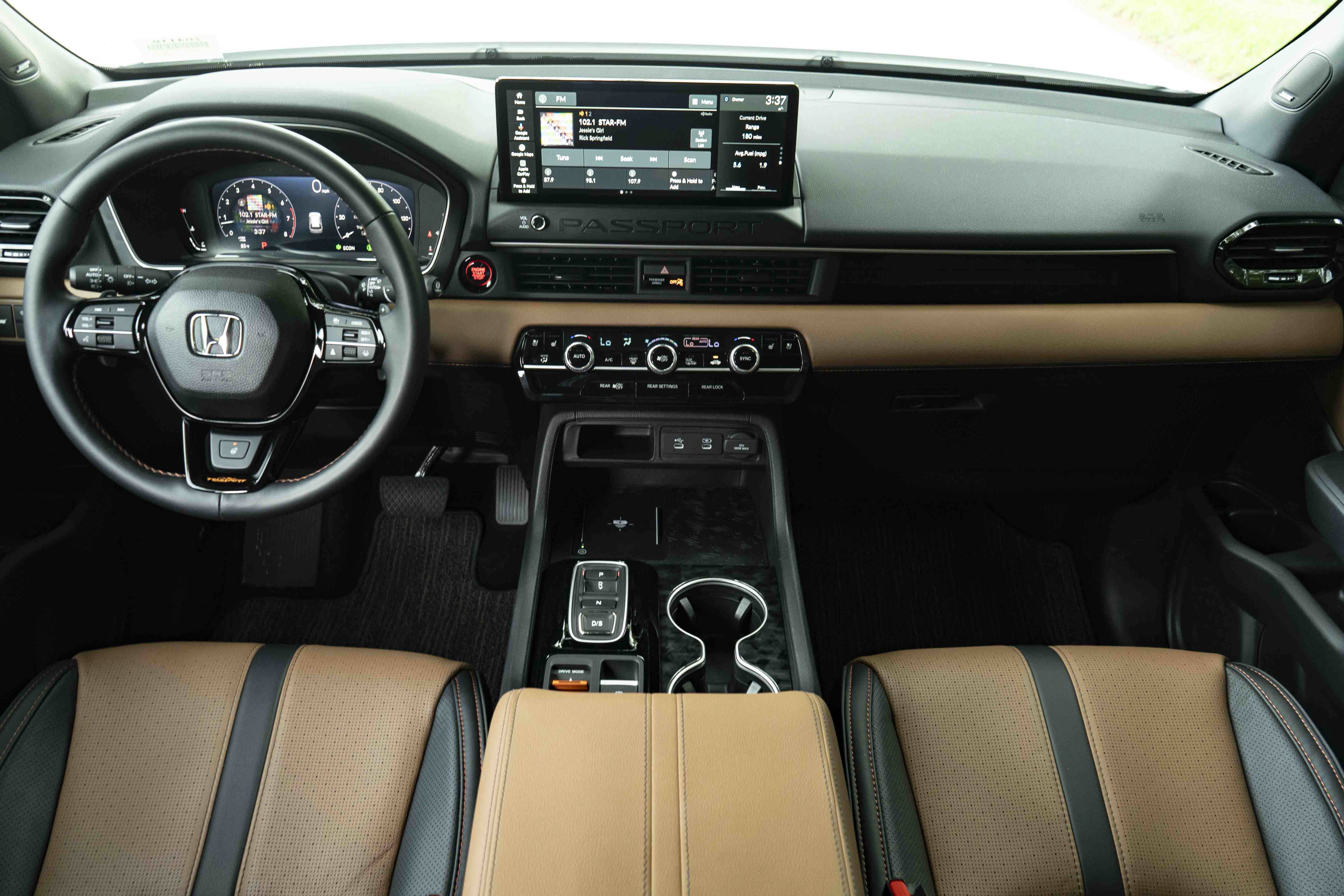 Certified 2026 Honda Passport TrailSport Elite image 27