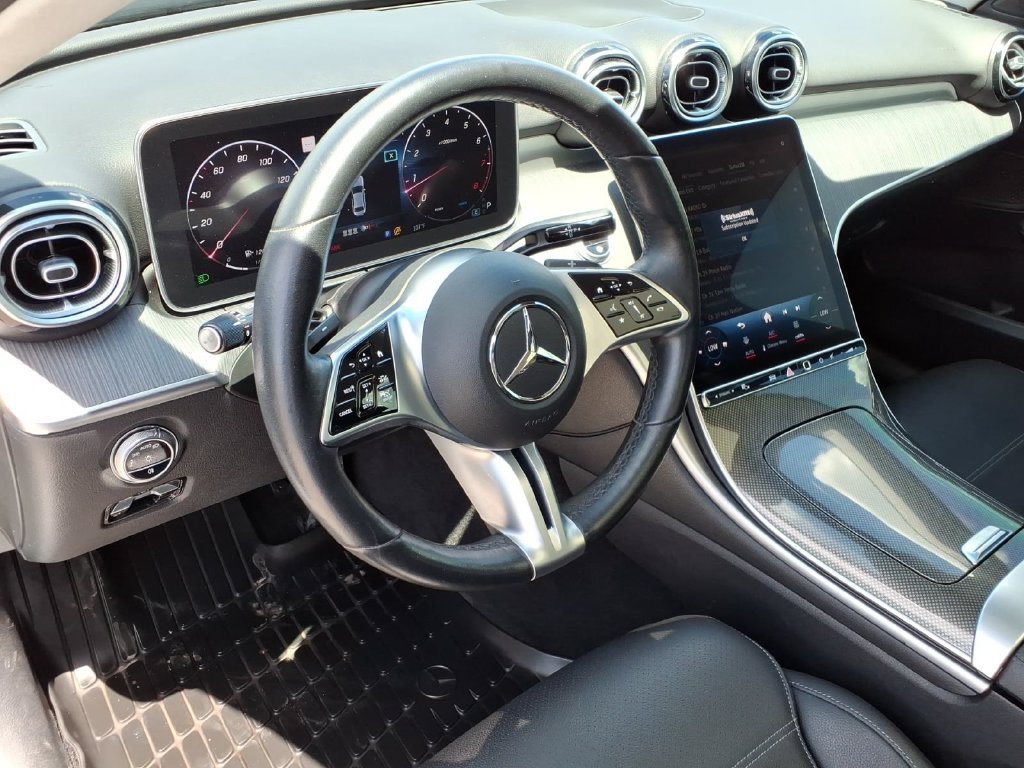 Used 2023 Mercedes-Benz C 300 4MATIC Sedan image 23
