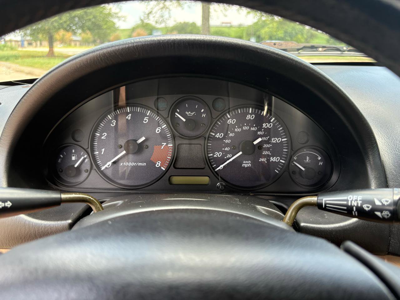 Used 1999 MAZDA MX-5 Miata RWD image 43