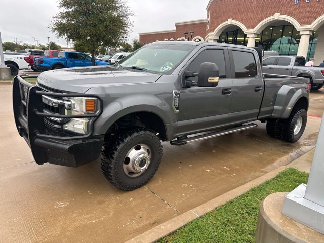 Used 2022 Ford F350 XL w/ STX Appearance Package AWD/4WD image 2