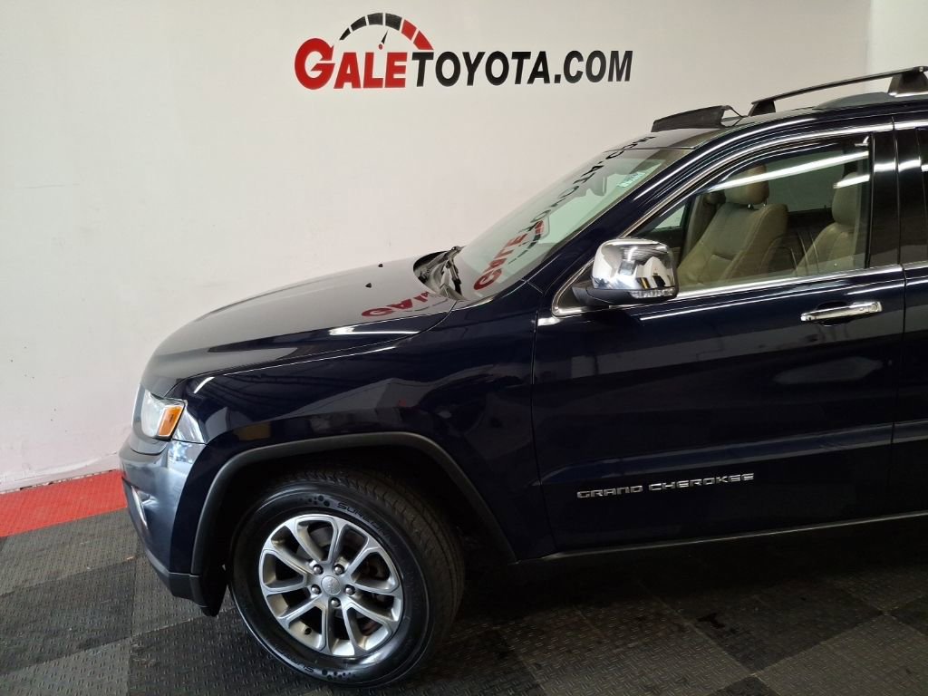 Used 2015 Jeep Grand Cherokee Limited w/ Luxury Group II image 5