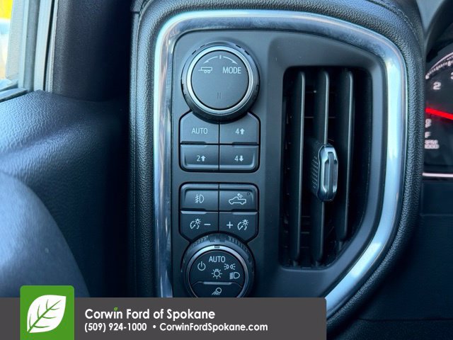 Used 2021 Chevrolet Silverado 1500 LT Trail Boss w/ Convenience Package II AWD/4WD image 28