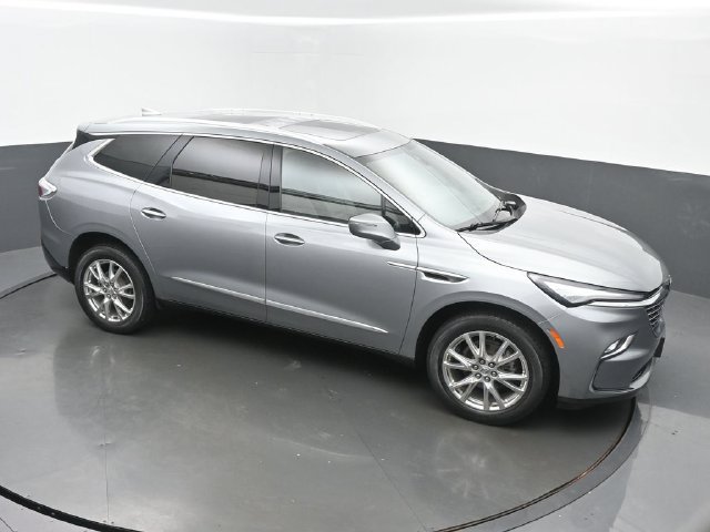 Used 2023 Buick Enclave Essence w/ Experience Buick Package AWD/4WD image 44