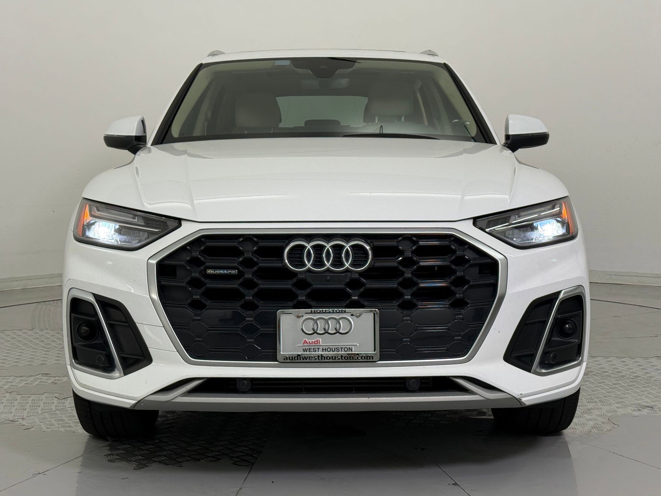 Used 2022 Audi Q5 2.0T Premium Plus w/ Premium Plus Package image 6