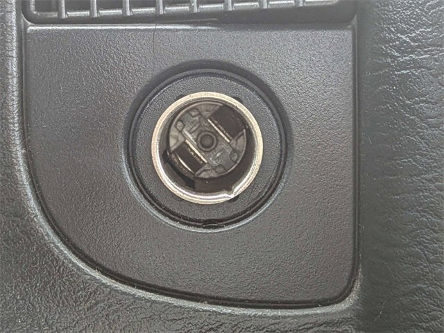 Used 2004 Dodge Ram 2500 Truck ST image 18