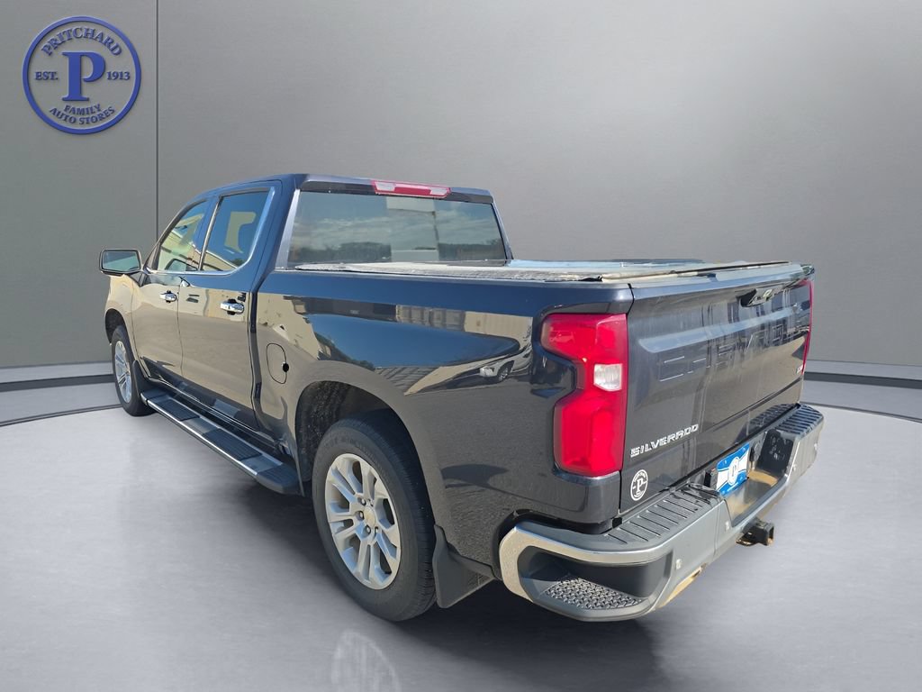 Used 2022 Chevrolet Silverado 1500 LTZ w/ LTZ Premium Package AWD/4WD image 5
