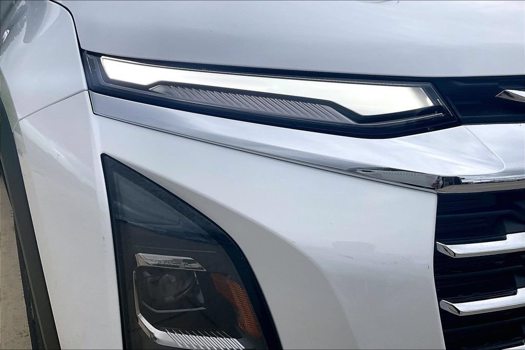 Used 2026 Chevrolet Equinox LT FWD image 26