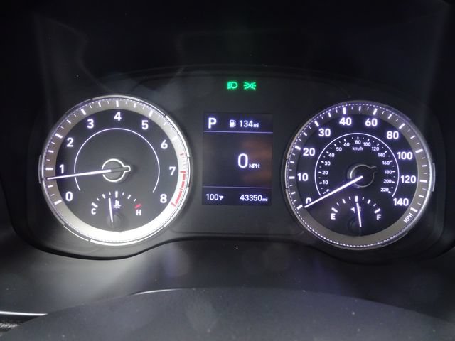 Used 2022 Hyundai Venue SE FWD image 12