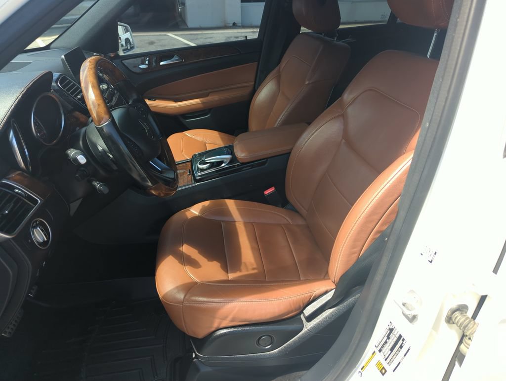 Used 2016 Mercedes-Benz GLE 400 4MATIC image 11