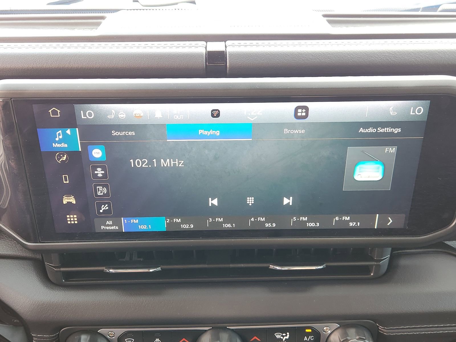 Used 2025 Jeep Wrangler Unlimited Rubicon image 20