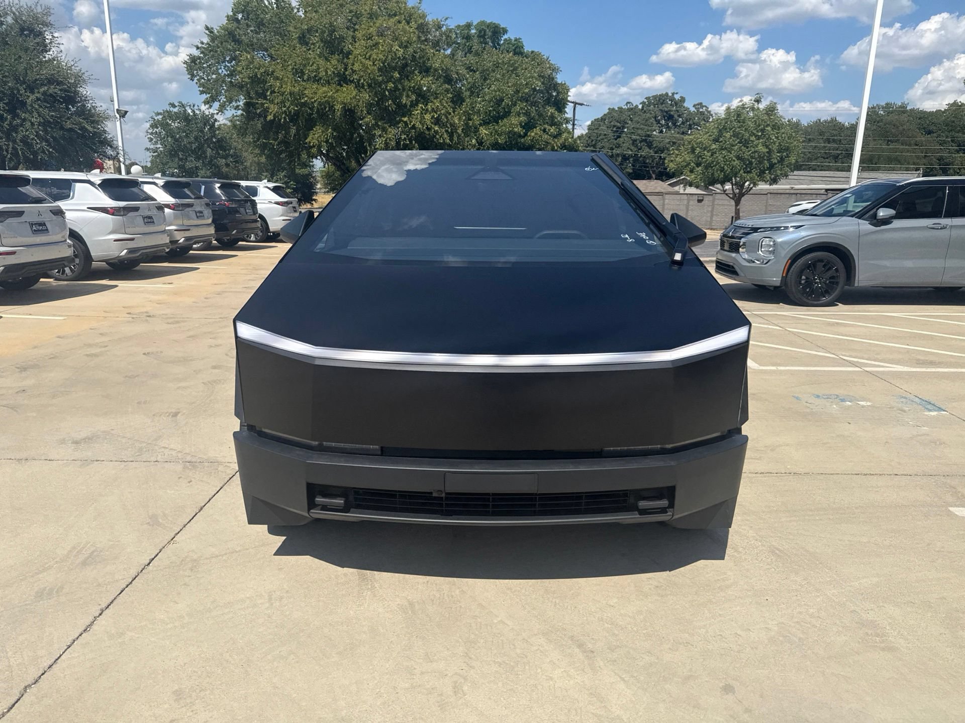 Used 2024 Tesla Cybertruck AWD Crew Cab image 2