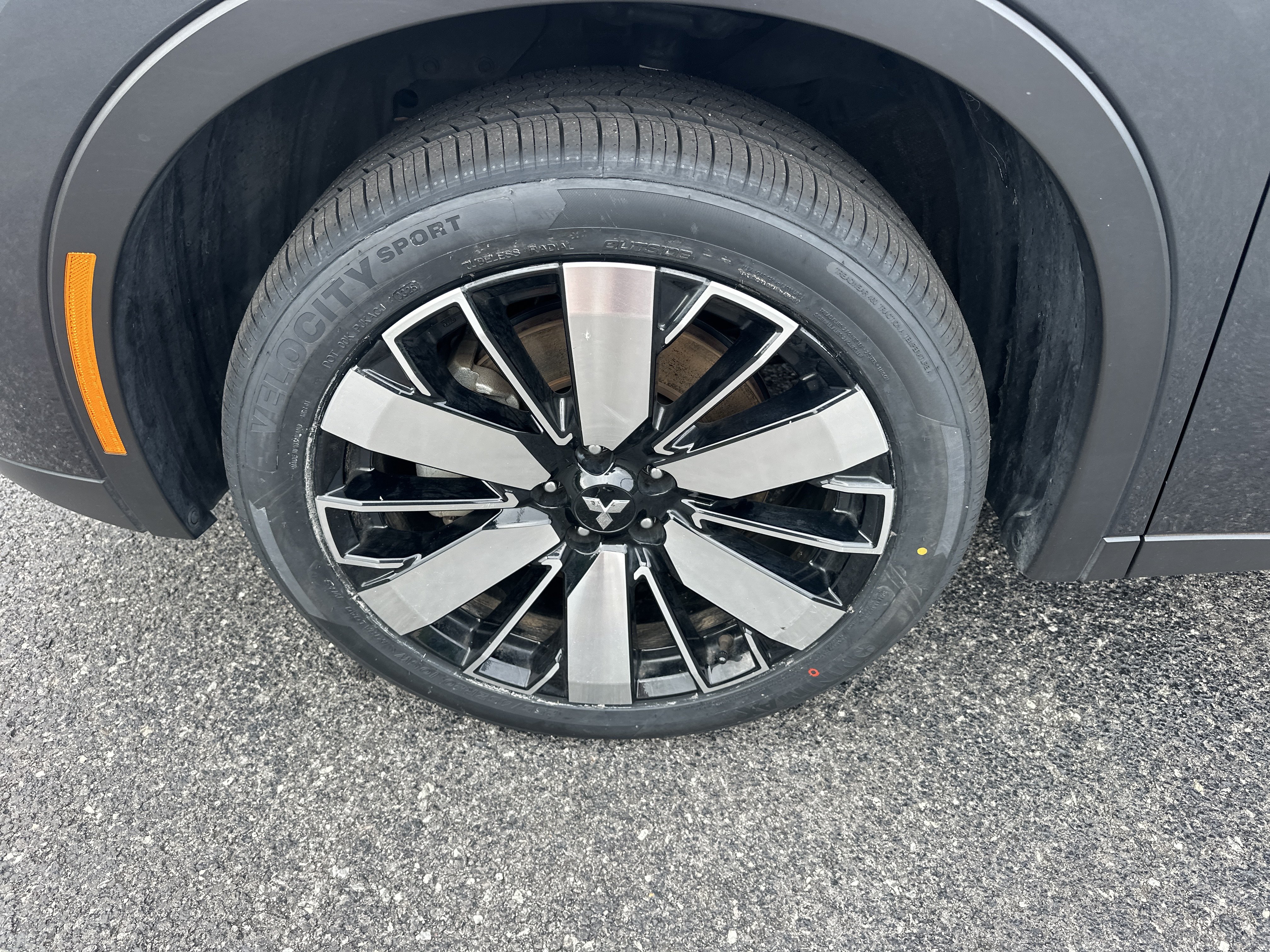 Used 2025 Mitsubishi Outlander SE AWD/4WD image 8
