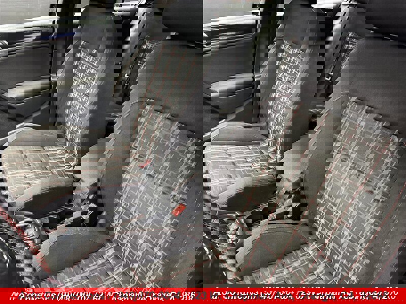 Used 2012 Volkswagen Golf 4-Door image 10