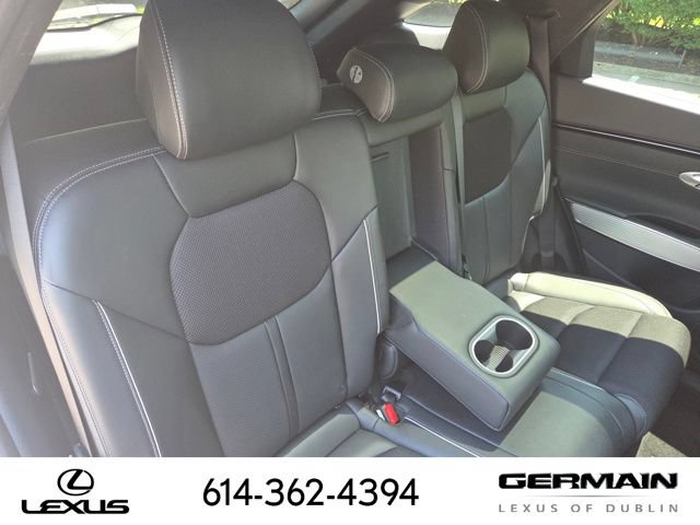 Used 2022 Genesis GV70 3.5T Sport AWD/4WD image 35
